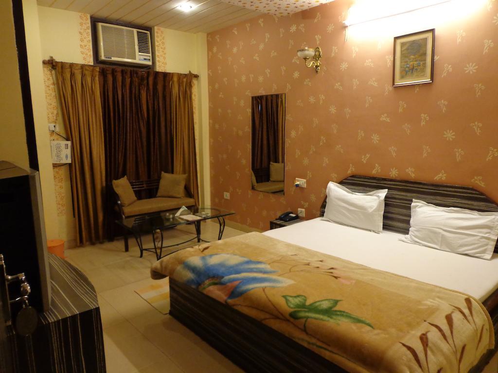 Hôtel Aashyana à Alwar Extérieur photo
